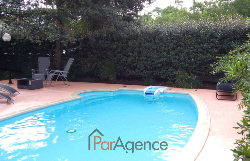 Maison à SAINT-PALAIS-SUR-MER