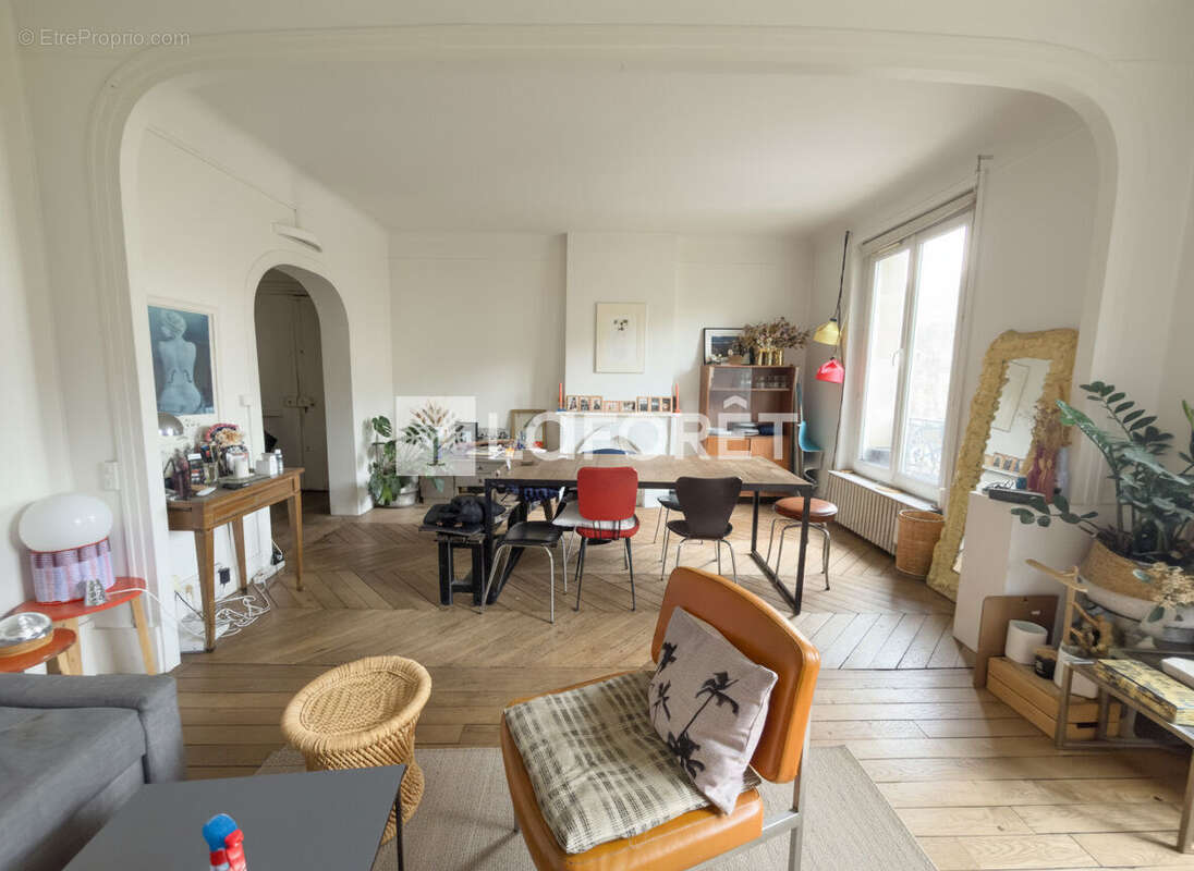 Appartement à PARIS-5E