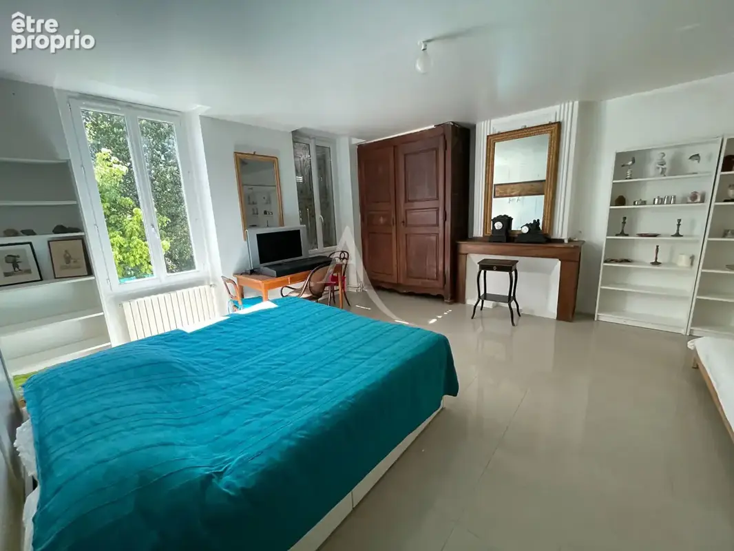Maison  de Maître et appartement luxueux 12 pièce(s) 402.22 m2 - photo 16