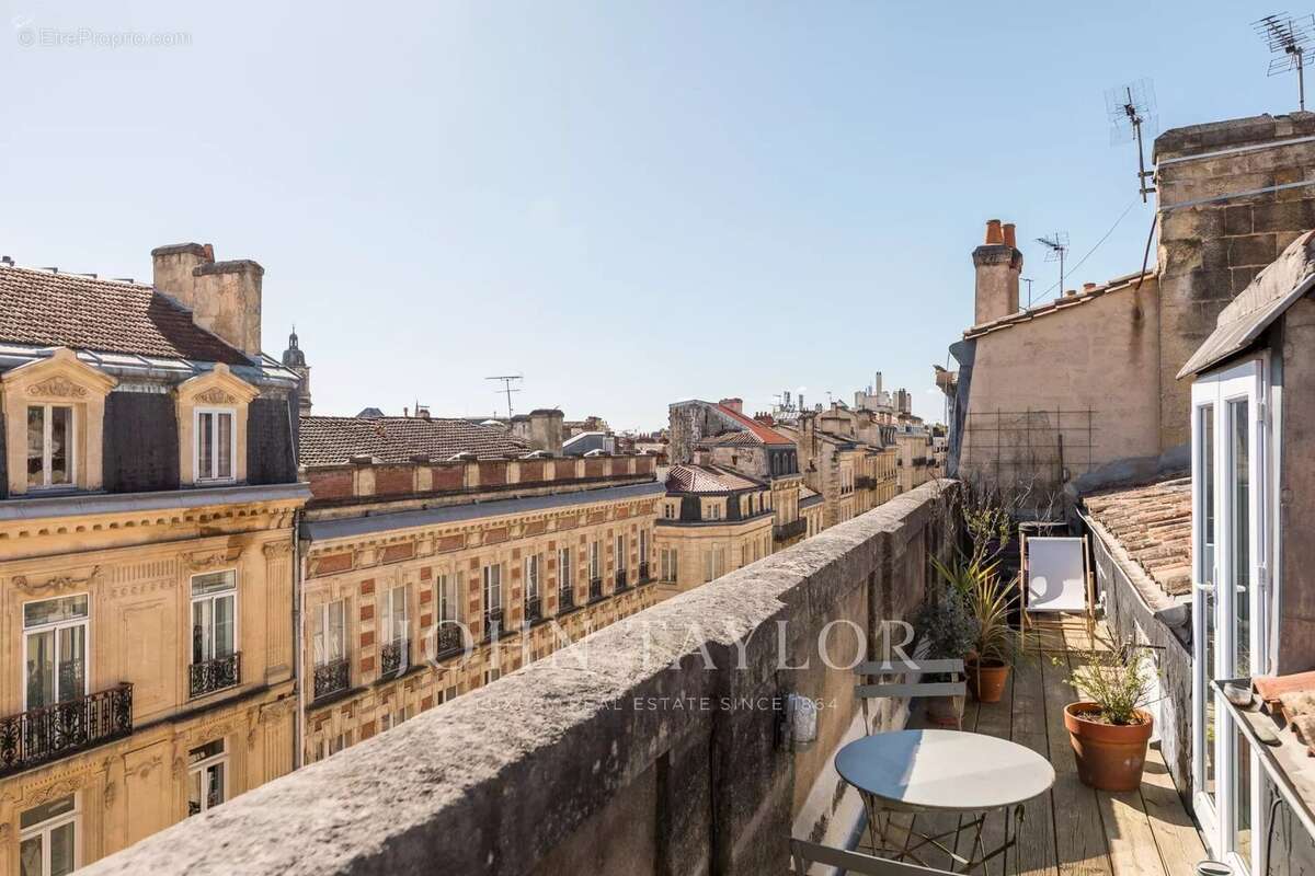 Appartement à BORDEAUX