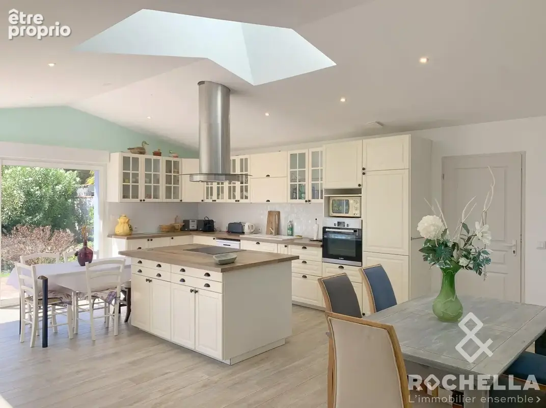 Photo Maison à Chatelaillon-Plage au prix de 638 000€