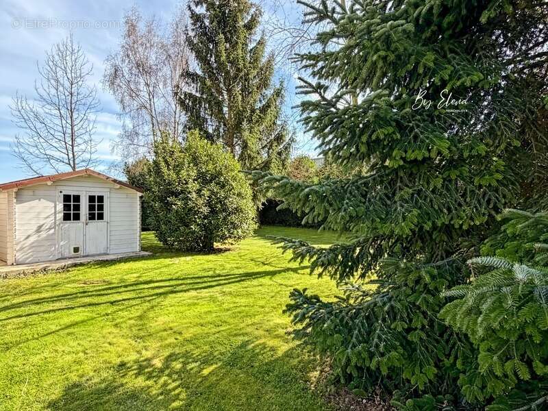 Maison à CLAYE-SOUILLY