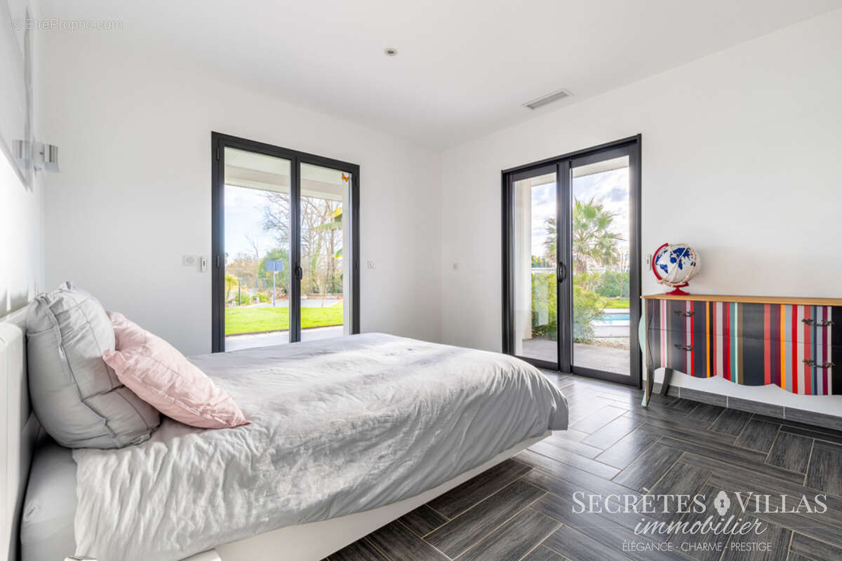 Maison à CARIGNAN-DE-BORDEAUX