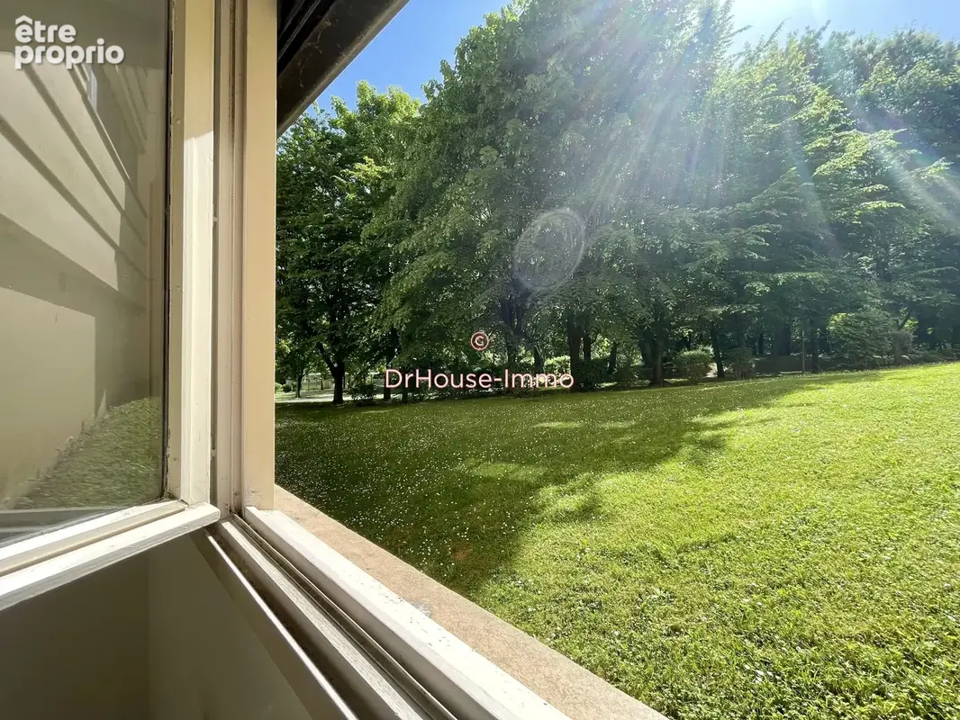 Appartement 86 m² à Champs-Sur-Marne  - photo 2