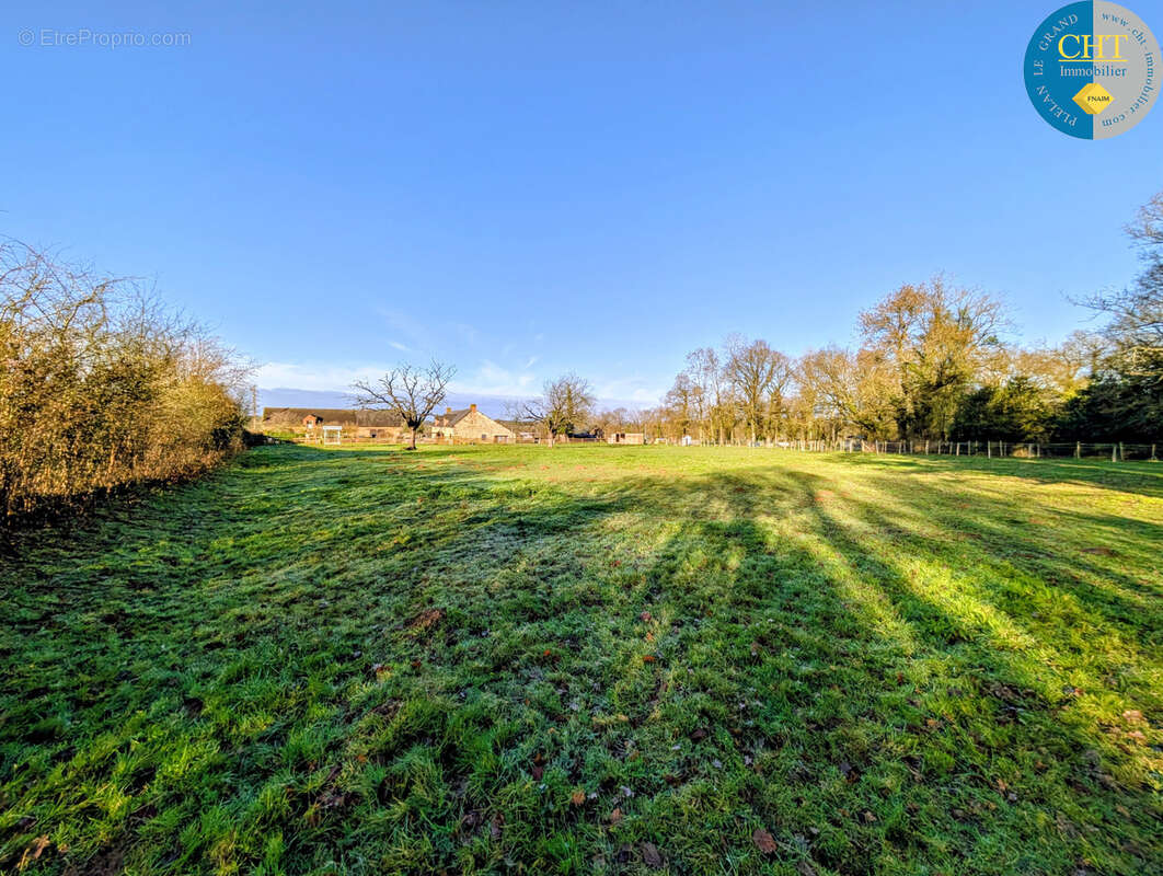 Maison à LES BRULAIS