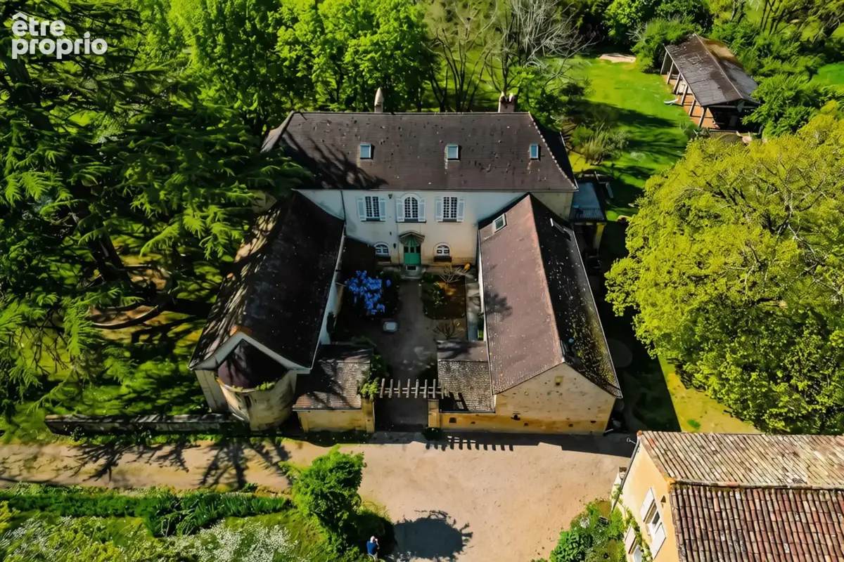 Demeure historique d’envergure – ancien couvent avec chapelle, maison d’amis et dépendances - photo 23