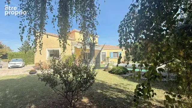 Villa d’exception en exclusivité avec piscine et jardin sans vis-à-vis - photo 25