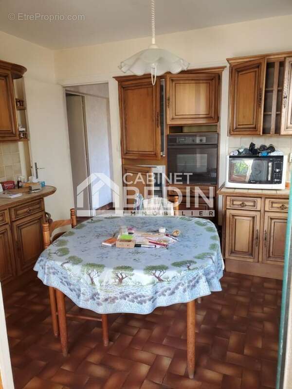 Maison à BLANQUEFORT