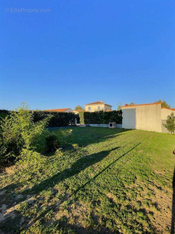 Maison à SAINT-ANDRE-DE-LA-MARCHE