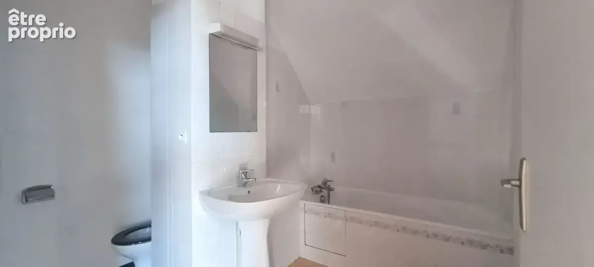 Appartement Pau université 2 pièces 40m2 + double garage fermé - photo 4