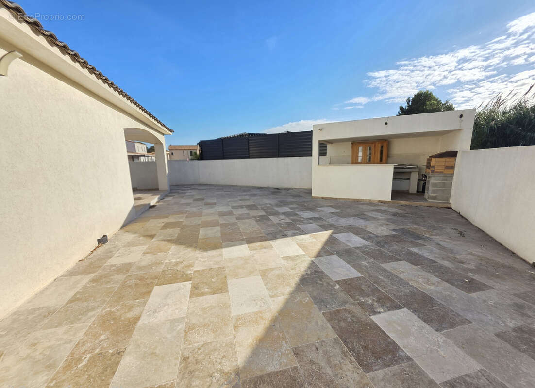 Maison à PORT-DE-BOUC