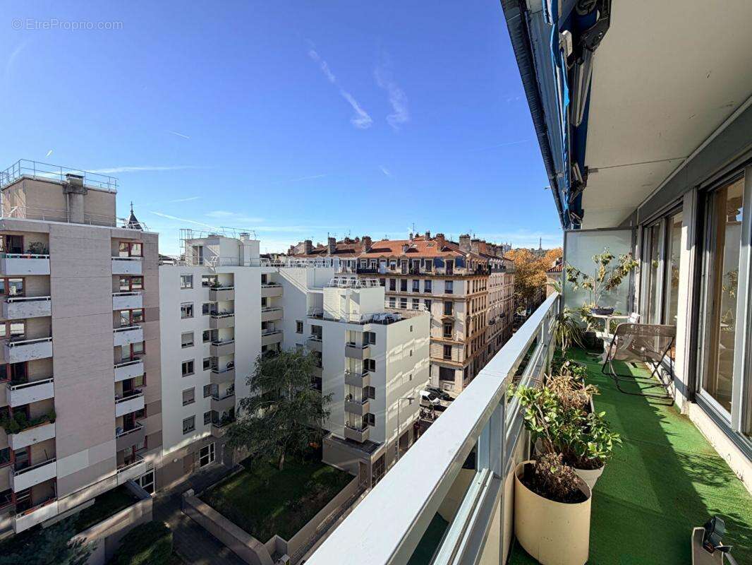 Appartement à LYON-6E