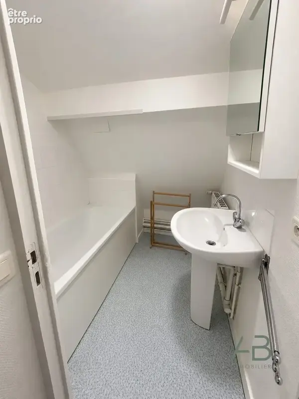 Appartement 3 pièces 54 m² à vendre à Lille (59000) - photo 6