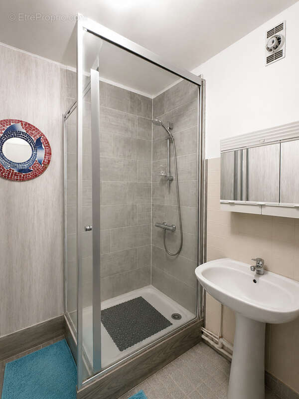 Carnon t3 dernier etage vue port mer etangs - photo 8