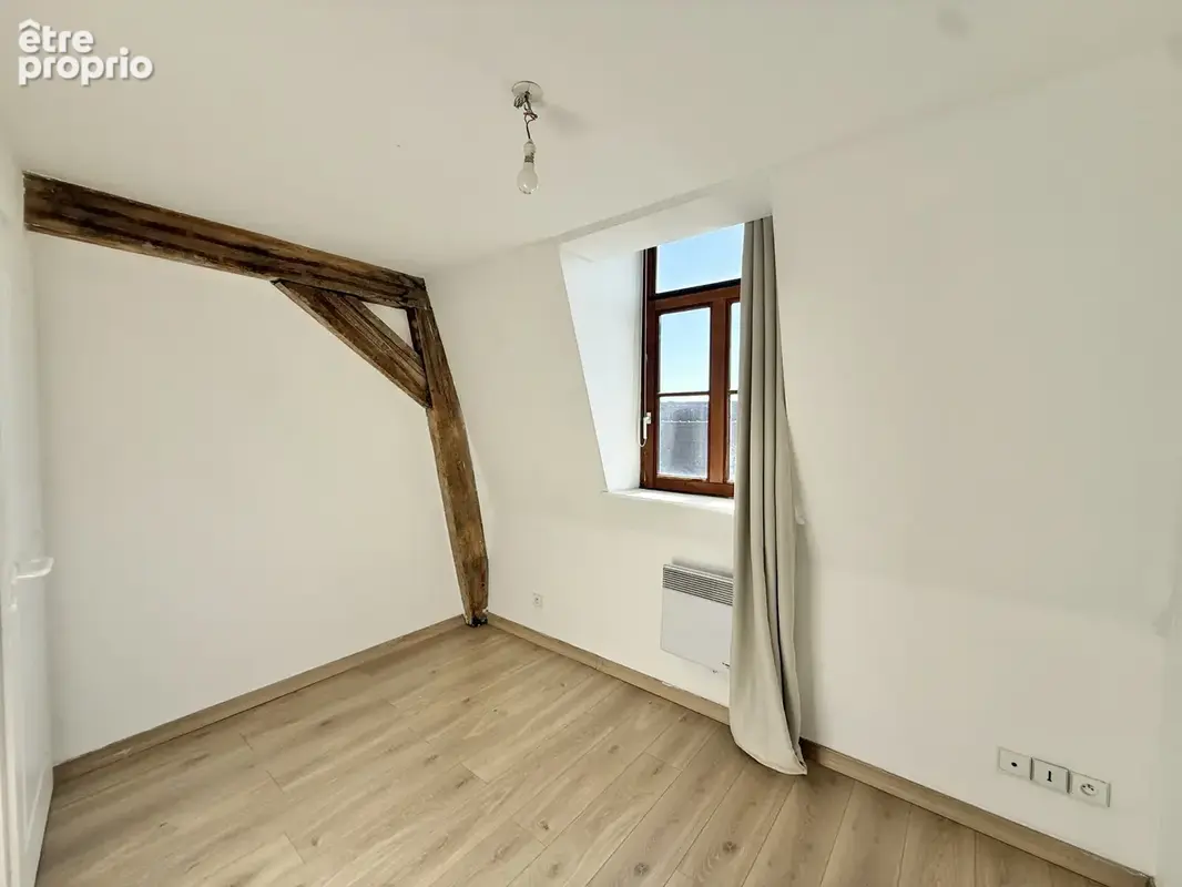 T3 en duplex au dernier étage   vieux-lille - photo 9