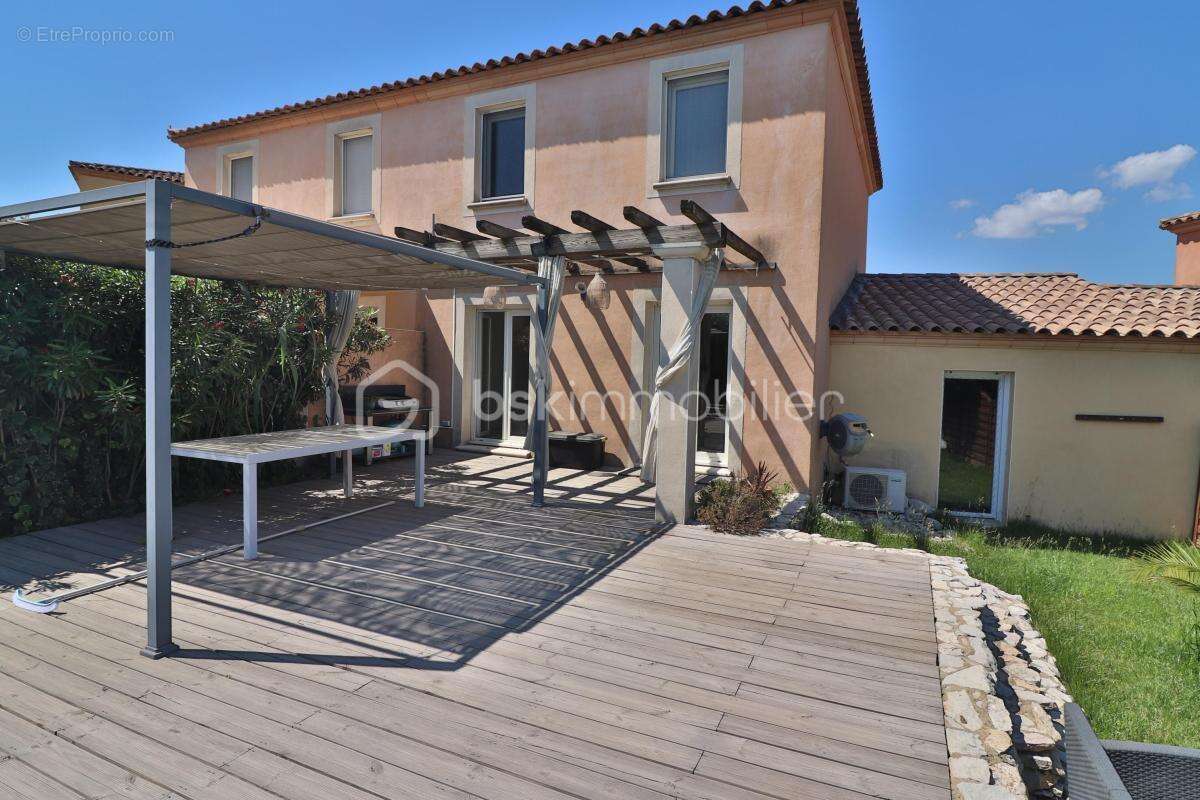 Maison à NIMES