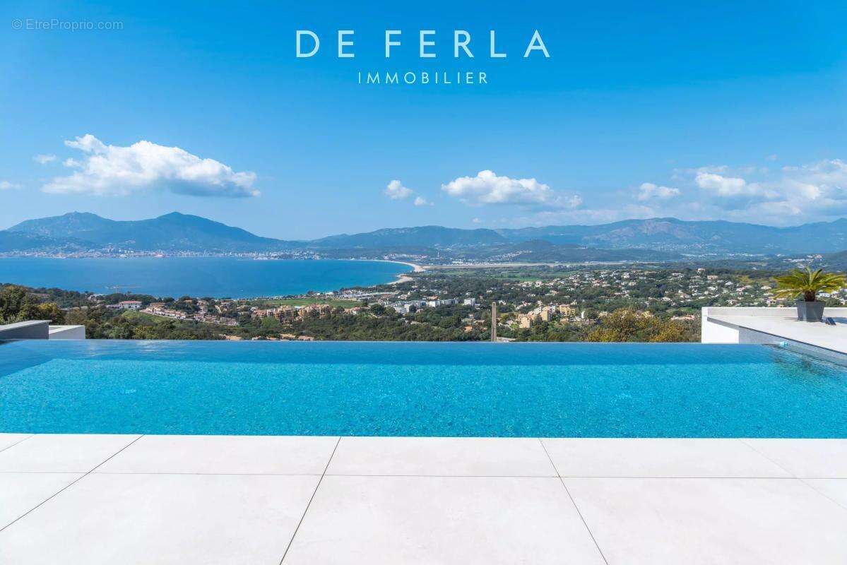 Propriété avec vue mer sur Porticcio - photo 2