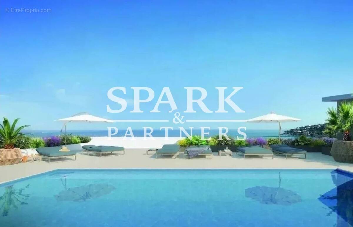 Appartement à ROQUEBRUNE-CAP-MARTIN