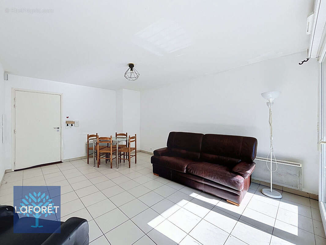 Appartement Corbeil Essonnes 2 pièces - 43.52 m2 - photo 2