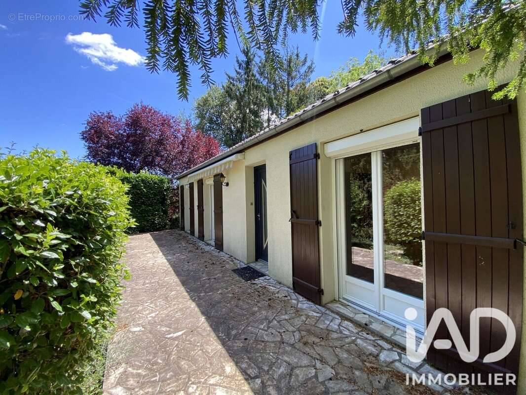 Photo 2 - Maison à PARCAY-MESLAY
