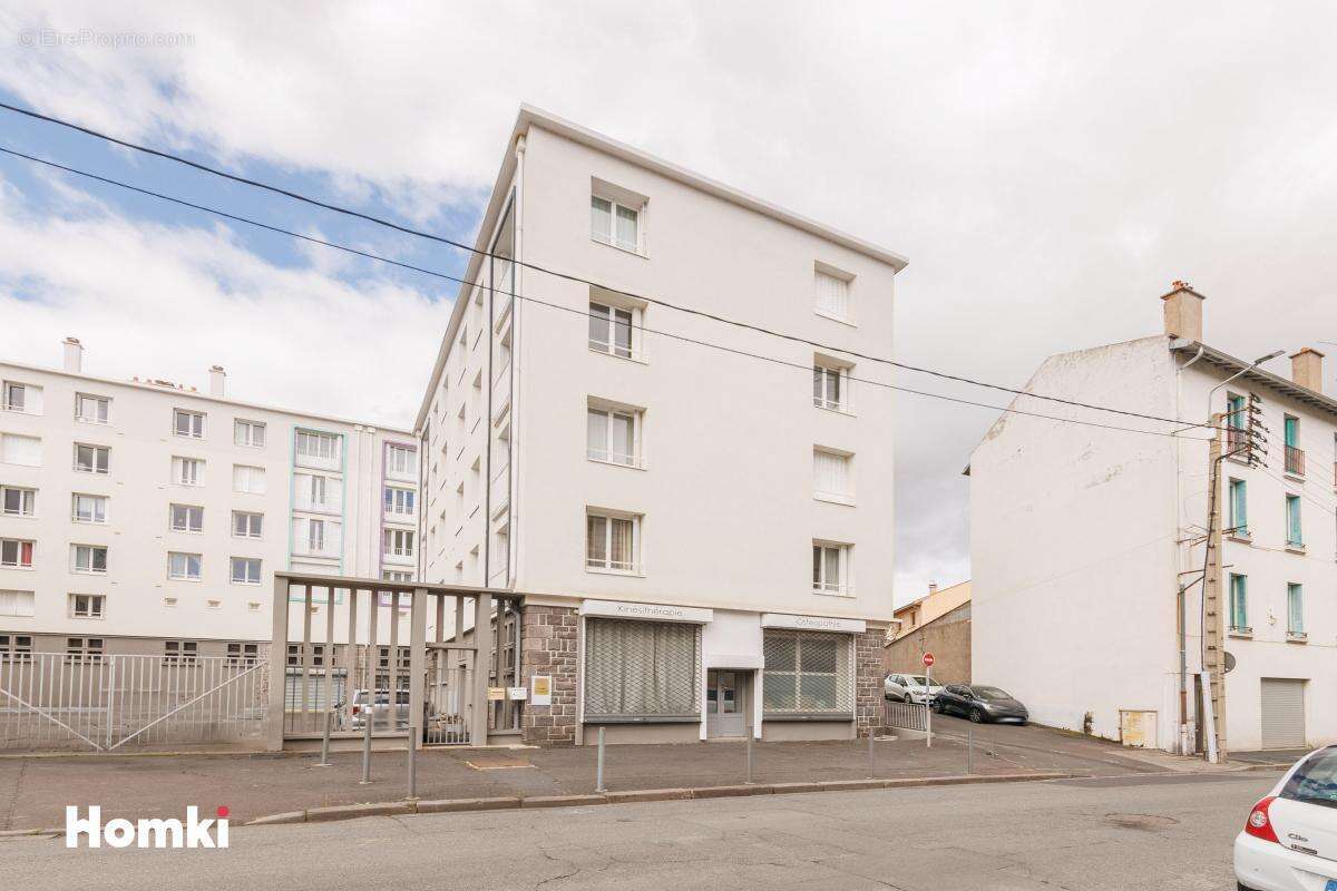 À vendre – Beau T3 rénové de 72 m2 avec garage – Clermont-Ferrand, quartier Champfleuri - photo 9