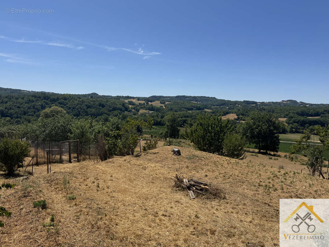Maison traditionnelle avec vue dominante - photo 2