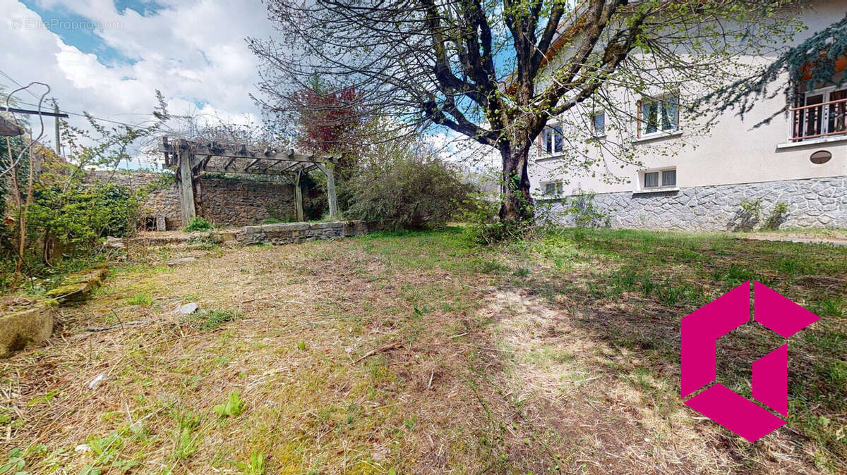 Maison à YSSINGEAUX