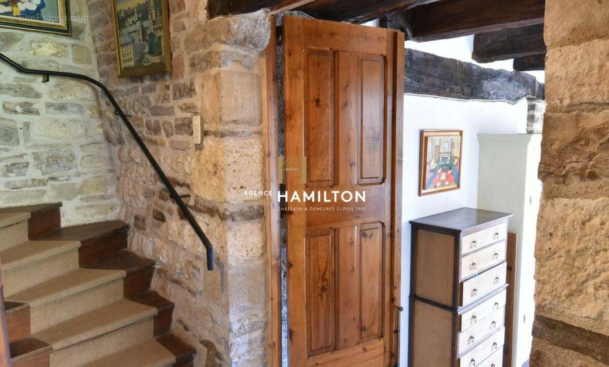 Maison à CORDES-SUR-CIEL