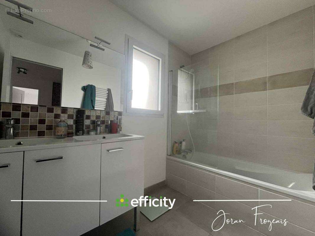 Maison à CHATEAUGIRON