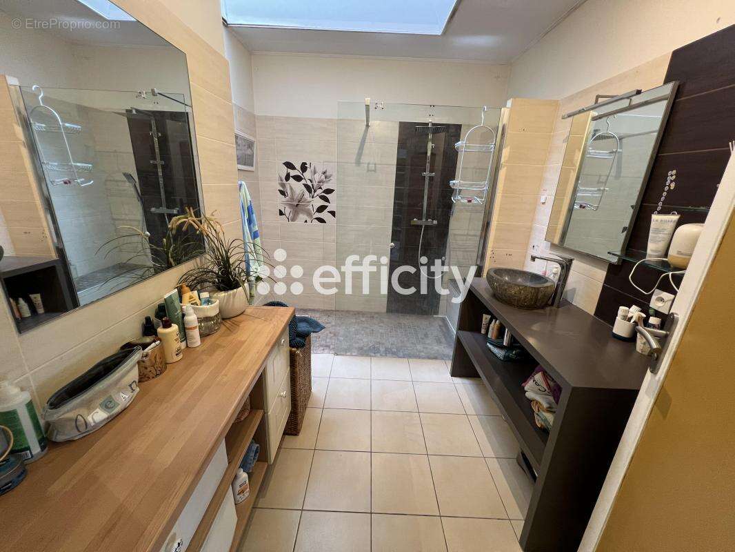 Maison à SAINT-XANDRE