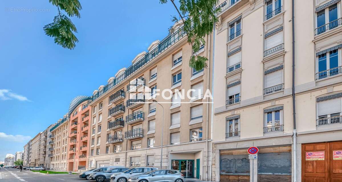 Appartement à LYON-7E