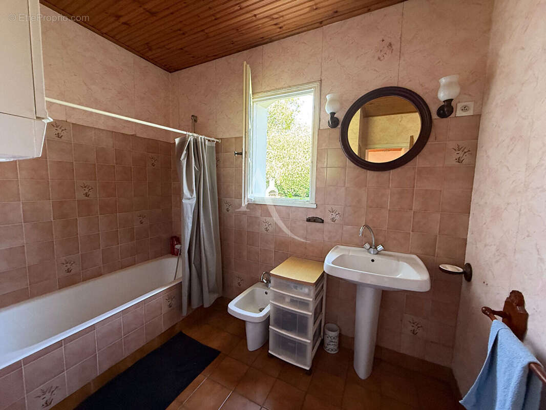 Maison à NOTRE-DAME-DE-RIEZ