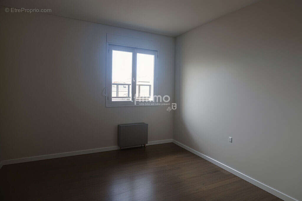 Appartement à IVRY-SUR-SEINE