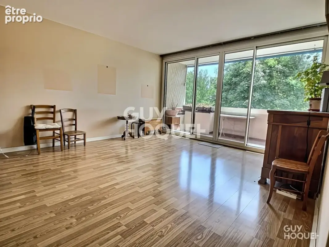4 pièces avec loggia - vue dégagée sur jardin - photo 3