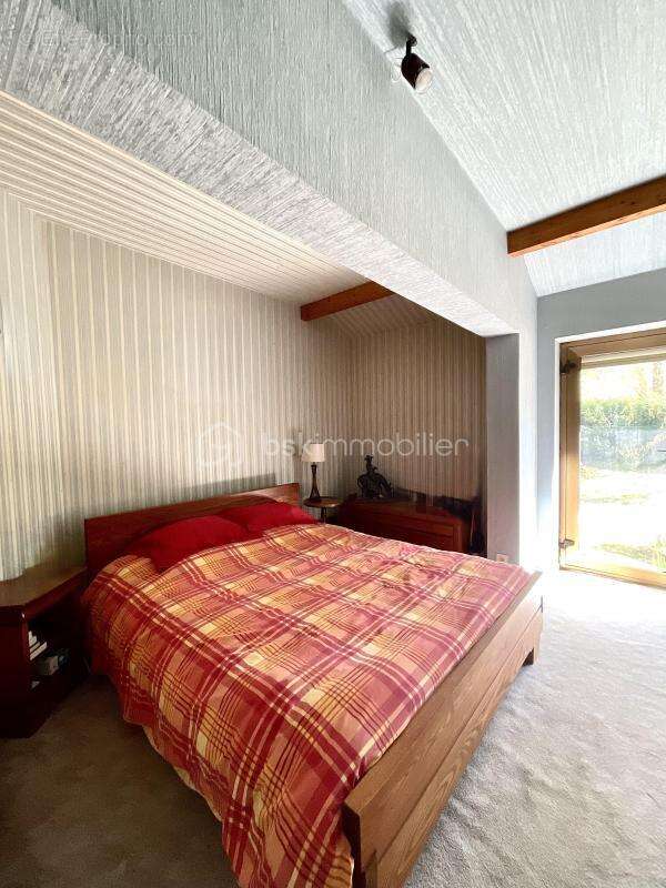 Propriété d’architecte avec apport solaire et vue dominante – 270 m² – Terrain divisible de 3000 m² – À 3 min de Dourdan - photo 10