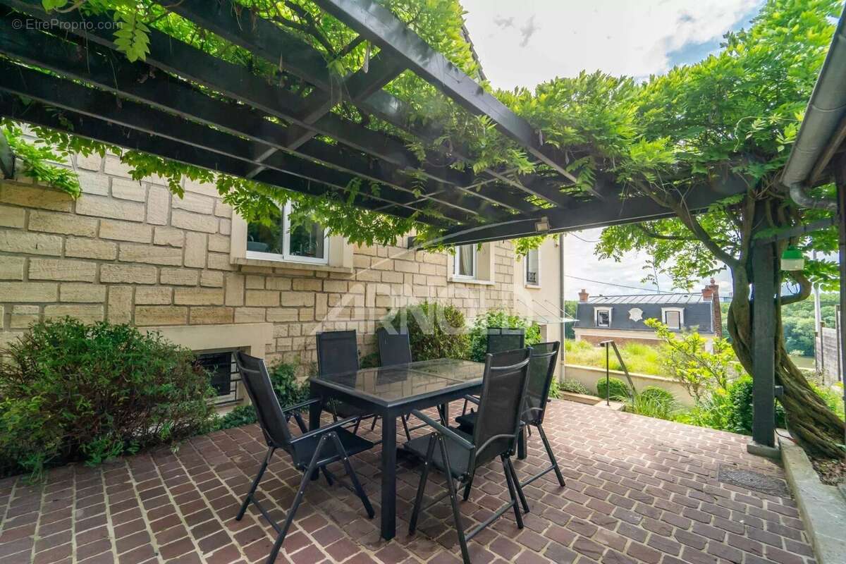 Maison à ATHIS-MONS