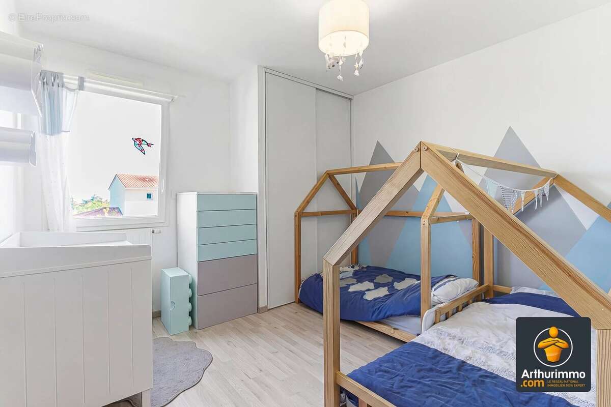 Appartement à SOUCIEU-EN-JARREST