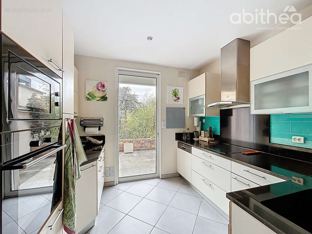 Maison à CHOISY-LE-ROI