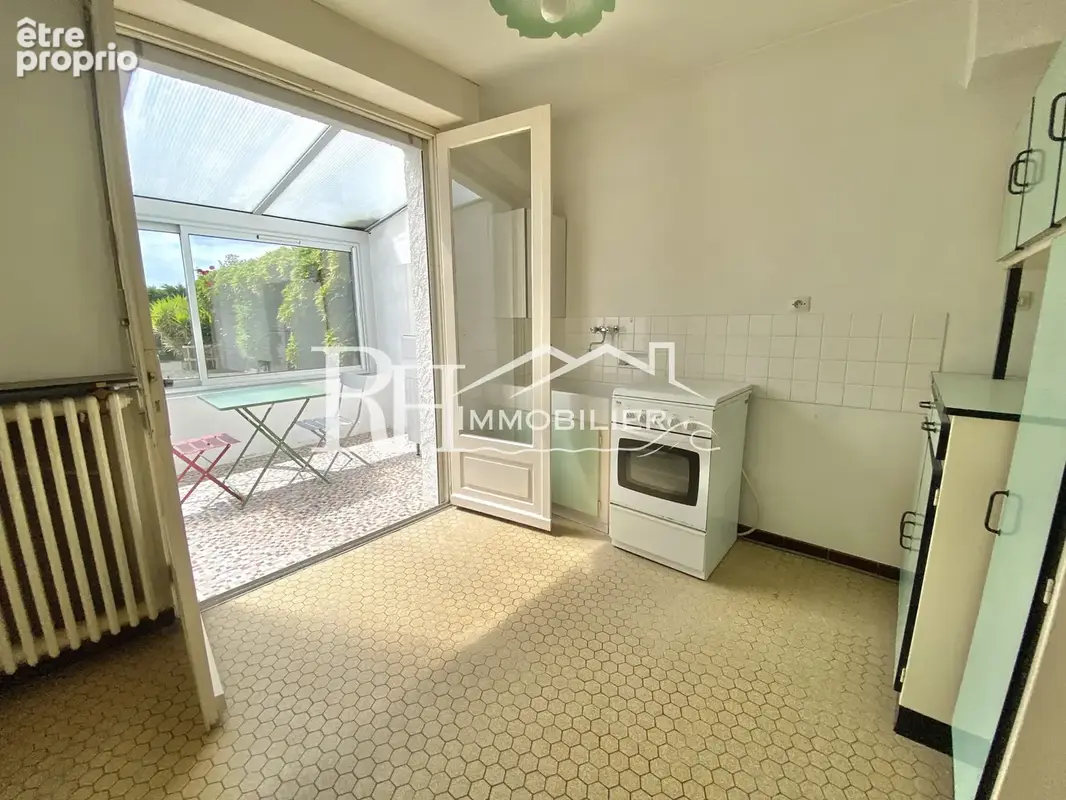 Maison sur 1320m2 de terrain - photo 7