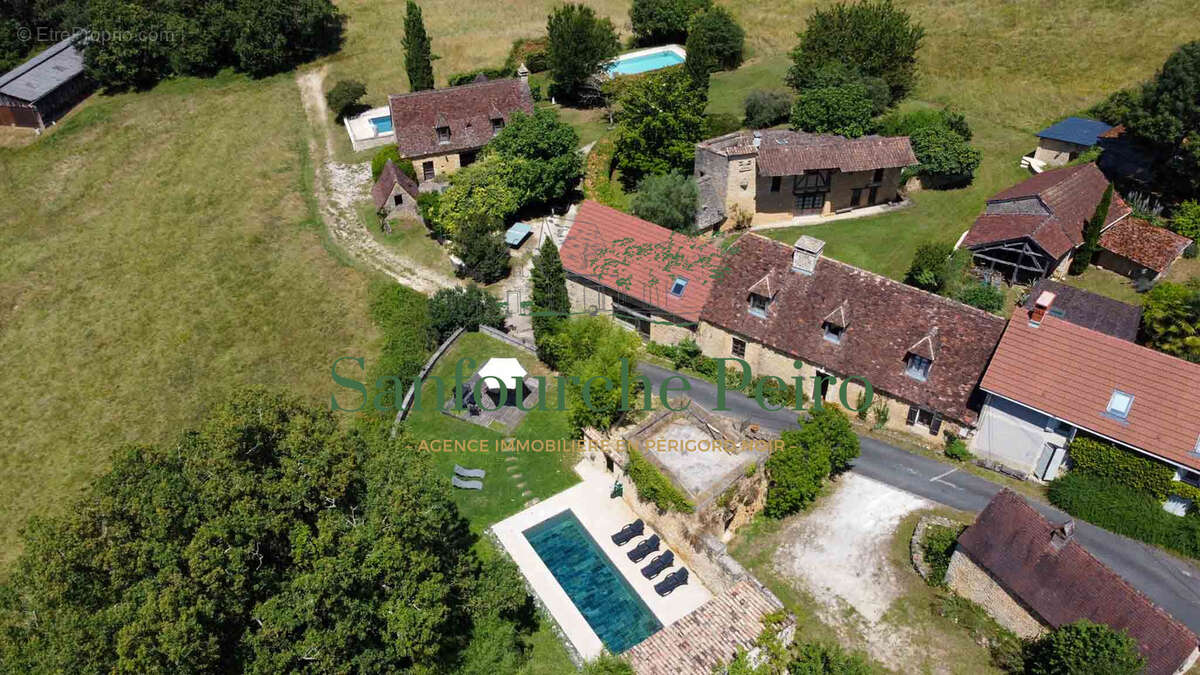 Maison à SARLAT-LA-CANEDA