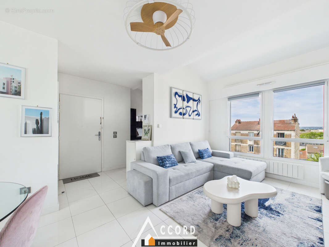 Appartement à SARTROUVILLE