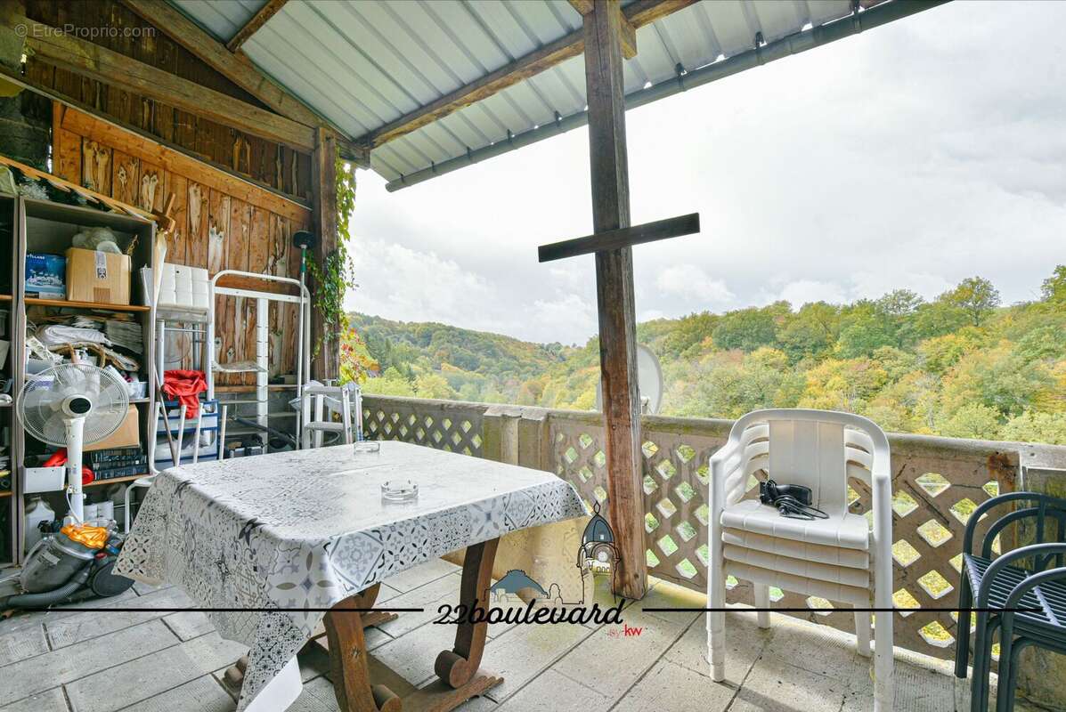 Appartement à UZERCHE