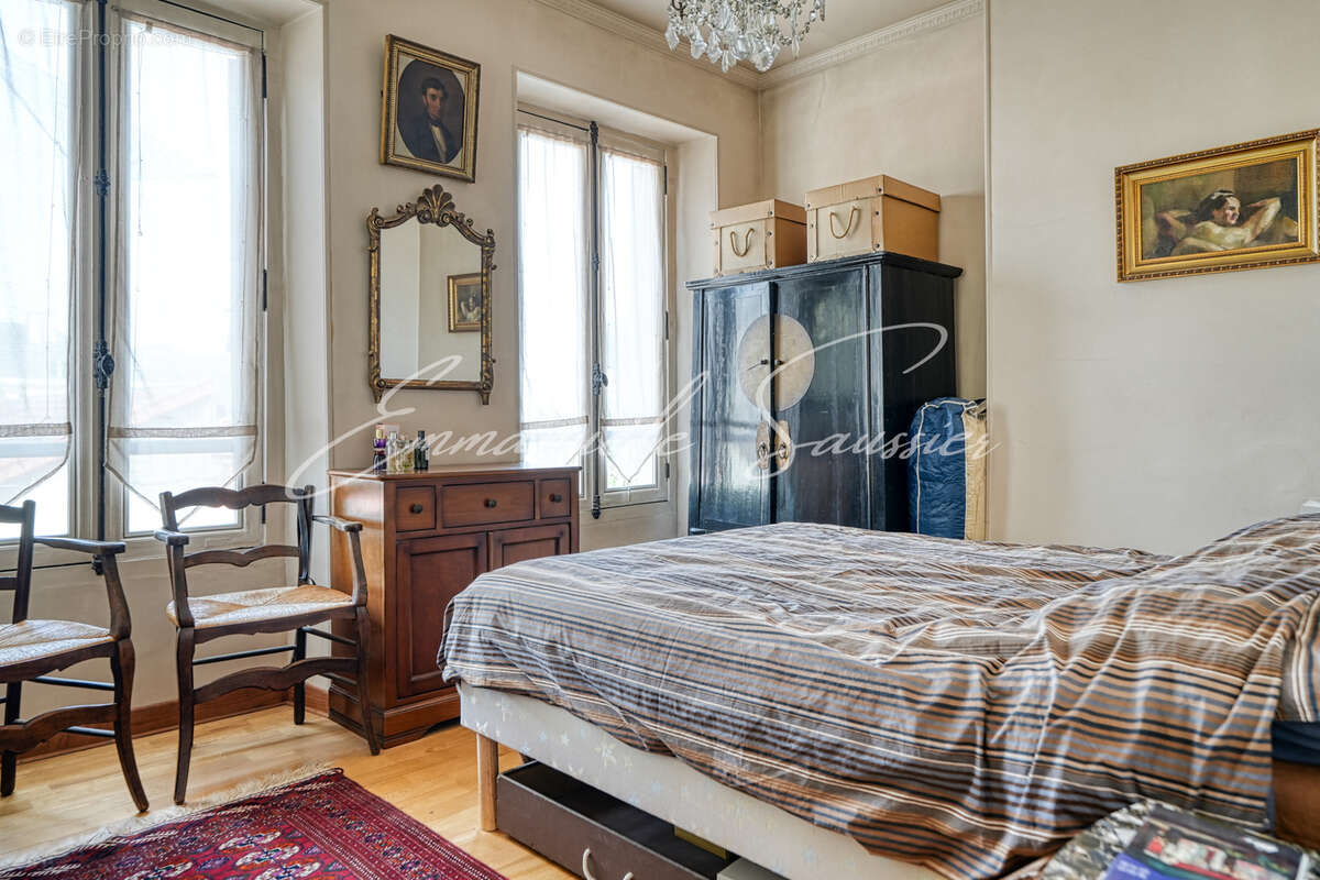 Appartement à VERSAILLES