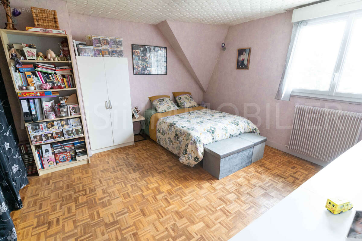 Maison à CORMEILLES-EN-PARISIS