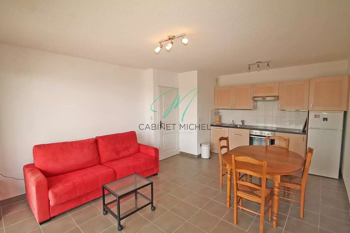 Appartement à LE ROURET