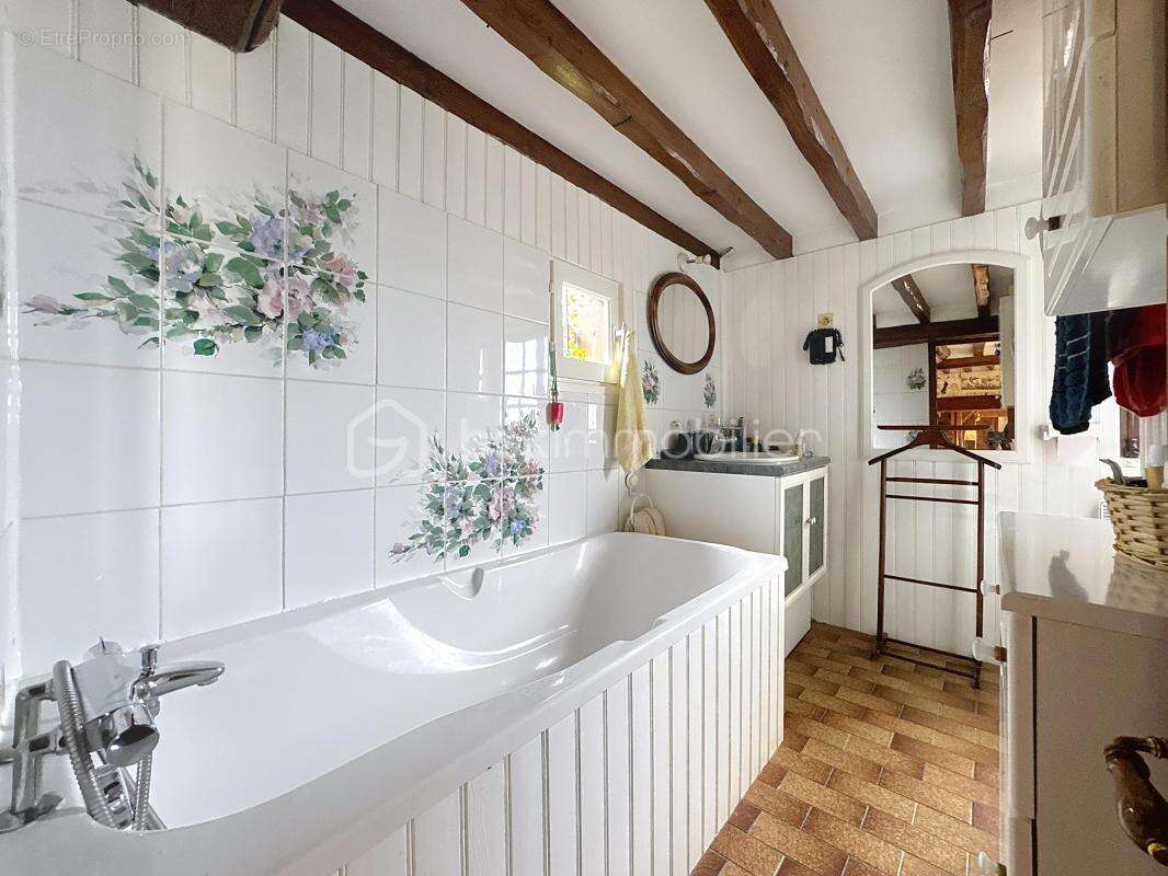 Maison à VIMOUTIERS