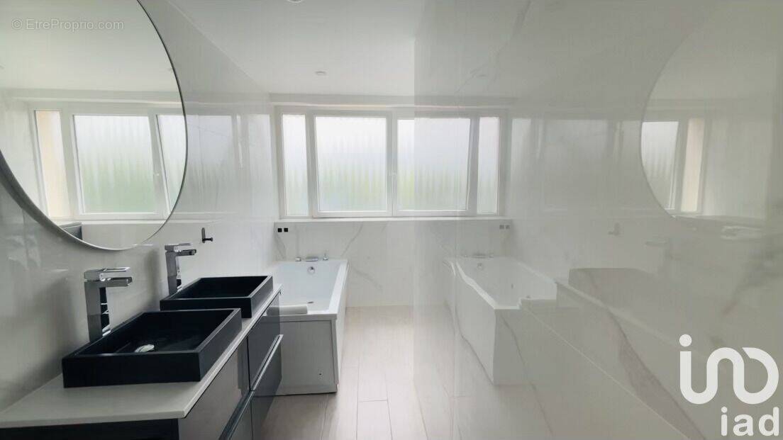 Photo 1 - Appartement à CHALON-SUR-SAONE