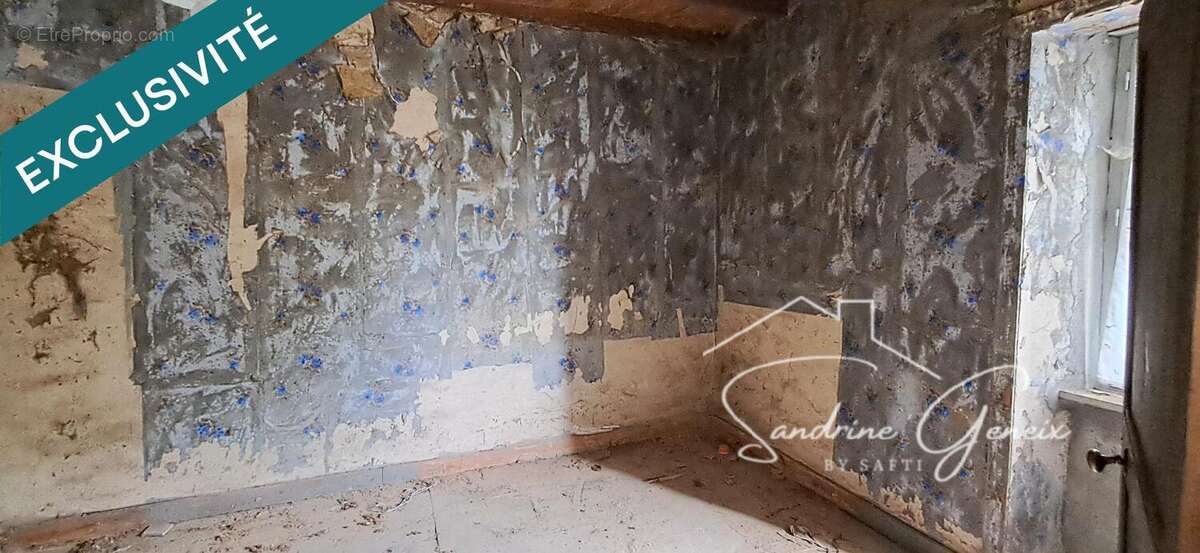 Maison 96 m² à Saint-Jean-Des-Ollieres  - photo 8