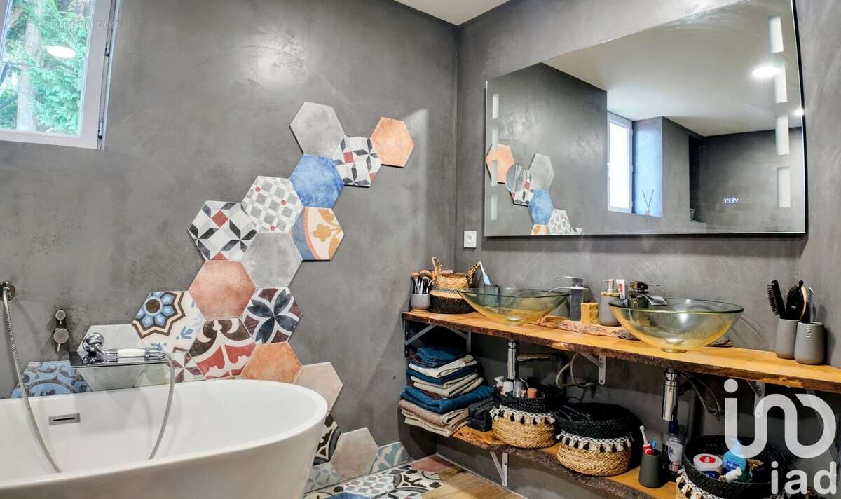 Photo 9 - Maison à SAINT-JUST-SAINT-RAMBERT