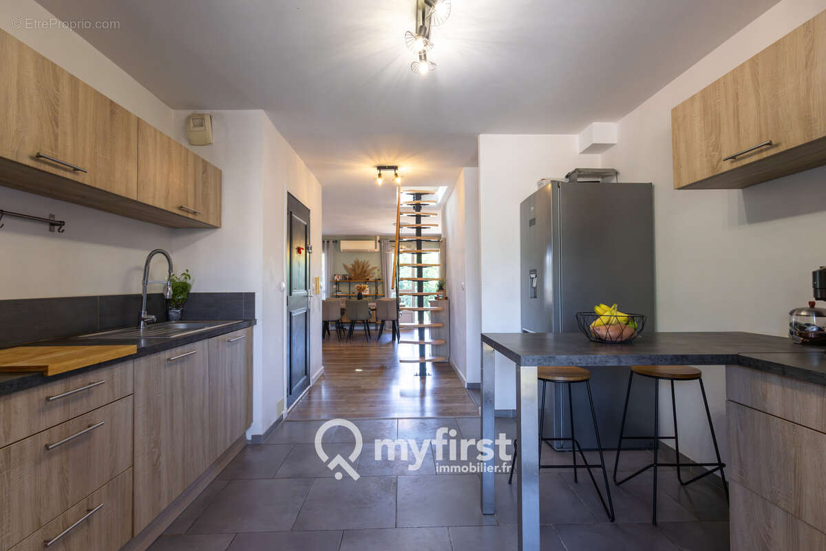 Appartement à OLLIOULES